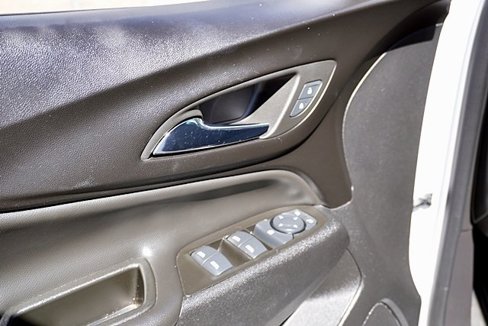 Used 2024 Chevrolet Equinox LT image 24