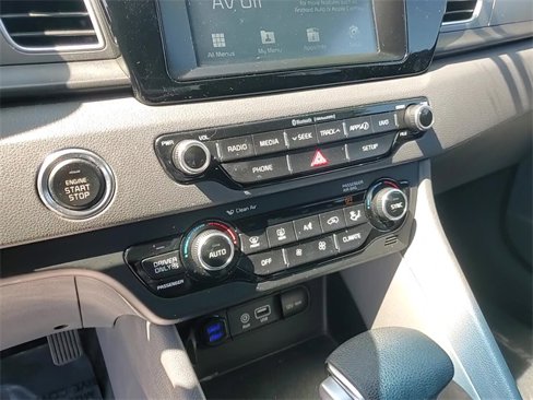 Used 2018 Kia Niro LX image 20