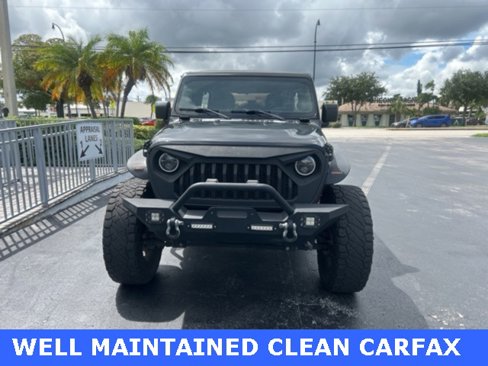 Used 2018 Jeep Wrangler Unlimited Sport image 2