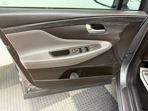 Used 2019 Hyundai Santa Fe SE image 15