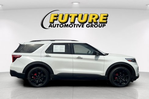 Certified 2021 Ford Explorer ST w/ Equipment Group 401A image 2