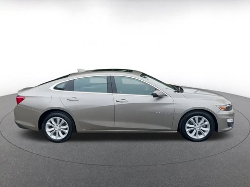 Used 2024 Chevrolet Malibu LT image 16