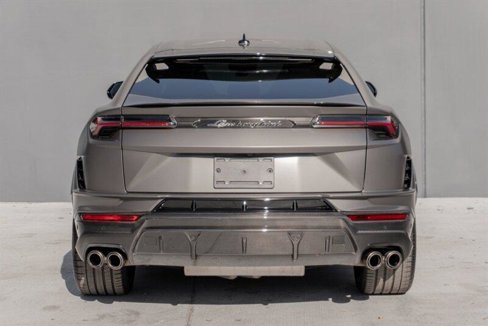 Used 2023 Lamborghini Urus Performante image 7