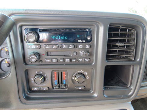 Used 2003 Chevrolet Tahoe LS w/ Cargo Package image 12