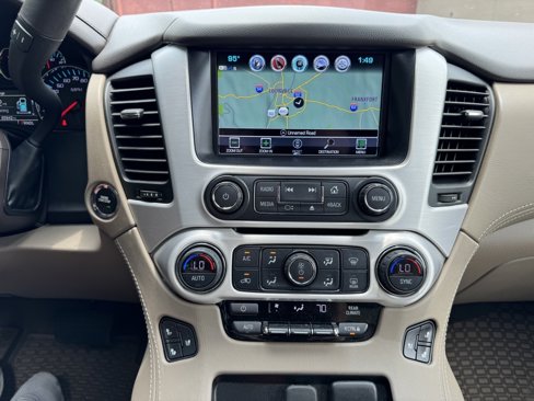 Used 2019 GMC Yukon SLT w/ Premium Edition image 32