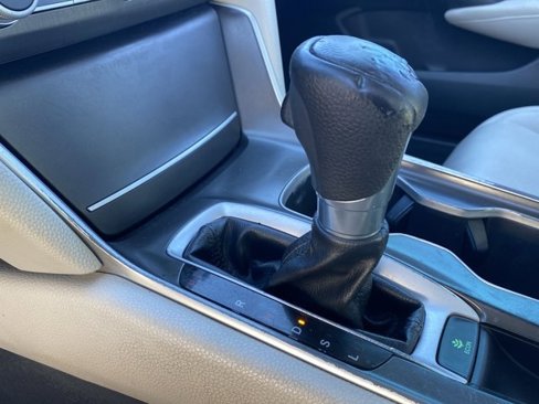 Used 2018 Honda Accord LX image 16