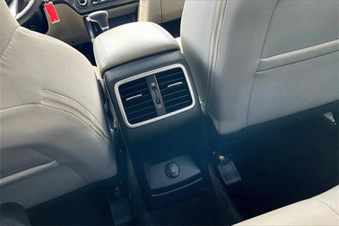 Used 2020 Kia Sportage LX image 25