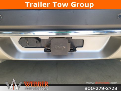 Used 2019 Jeep Cherokee Limited w/ Trailer Tow Group image 8