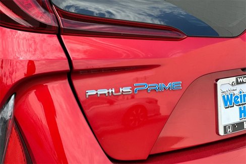 Used 2019 Toyota Prius Prime Premium image 34