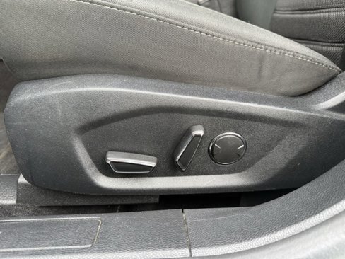 Used 2019 Ford Fusion SE image 20
