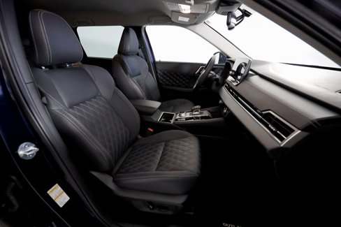 Used 2022 Mitsubishi Outlander SEL image 12