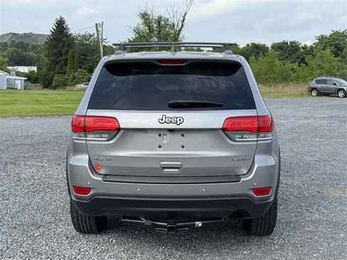 Used 2019 Jeep Grand Cherokee Laredo image 21