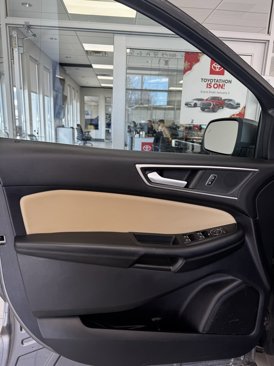 Used 2021 Ford Edge SEL image 9