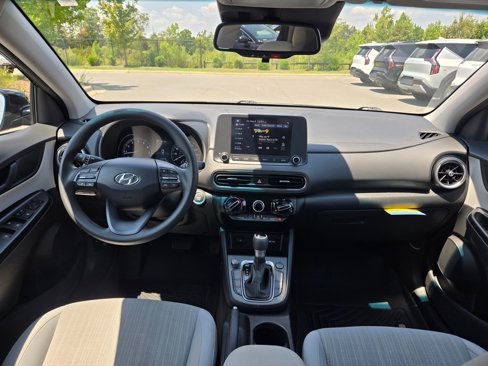 Used 2023 Hyundai Kona SEL image 10