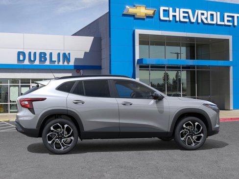 New 2025 Chevrolet Trax RS w/ Sunroof Package image 6