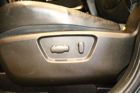 Used 2013 Chevrolet Captiva Sport LTZ image 21