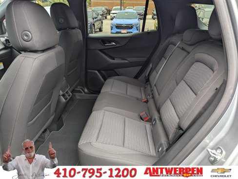New 2025 Chevrolet Equinox LT w/ Safety and Technology Package image 11