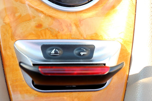 Used 2003 Mercedes-Benz SL 500 image 36
