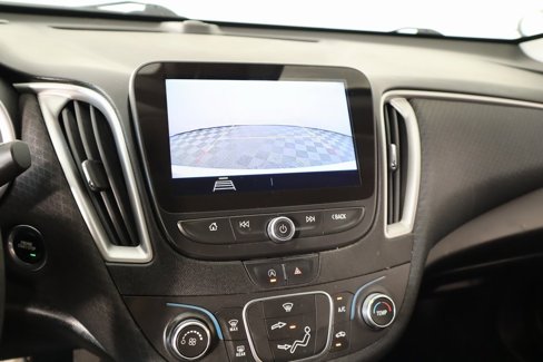 Used 2020 Chevrolet Malibu LS w/ Driver Confidence Package II image 6