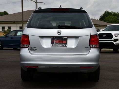Used 2014 Volkswagen Jetta TDI image 6