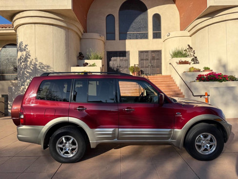 Used 2002 Mitsubishi Montero Limited image 7