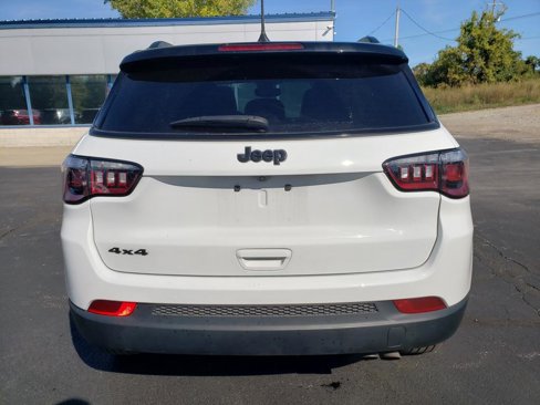 Used 2022 Jeep Compass Altitude w/ Convenience Group image 6