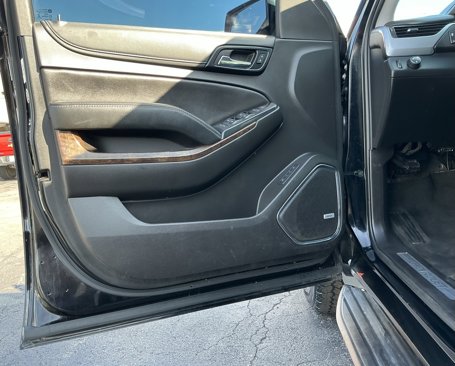Used 2017 Chevrolet Suburban LT image 71