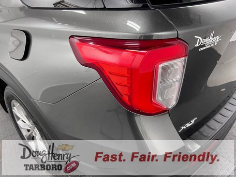 Used 2020 Ford Explorer XLT w/ Equipment Group 202A image 14