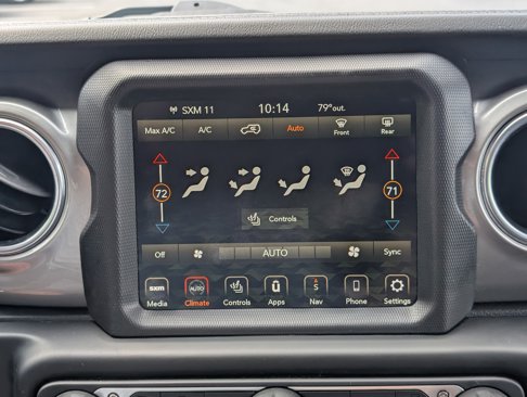 Used 2020 Jeep Wrangler Unlimited Sahara image 19