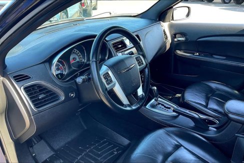 Used 2012 Chrysler 200 Limited image 13