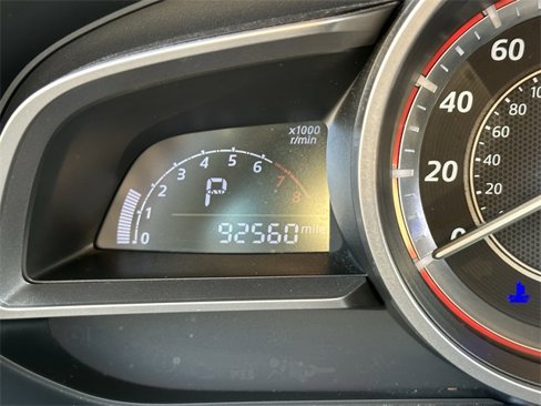 Used 2015 MAZDA MAZDA3 i Touring w/ Technology Package image 9