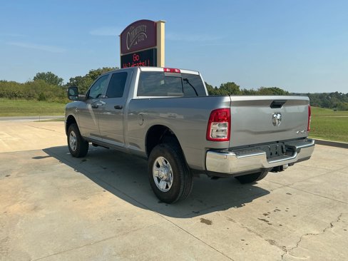 Used 2024 RAM 2500 Tradesman w/ Chrome Appearance Group image 3