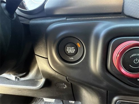 Used 2019 Jeep Wrangler Sport image 23
