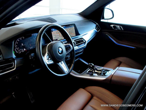 Used 2022 BMW X5 sDrive40i w/ M Sport Package image 29