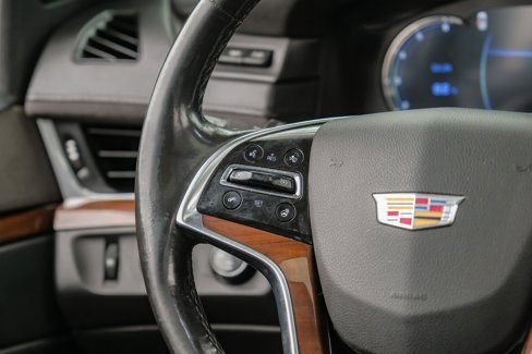 Used 2017 Cadillac Escalade ESV Luxury image 19