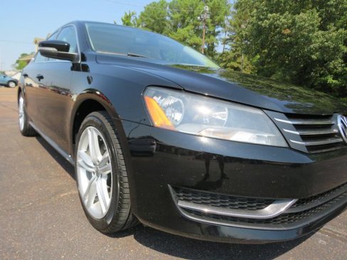 Used 2014 Volkswagen Passat 1.8T SE image 9