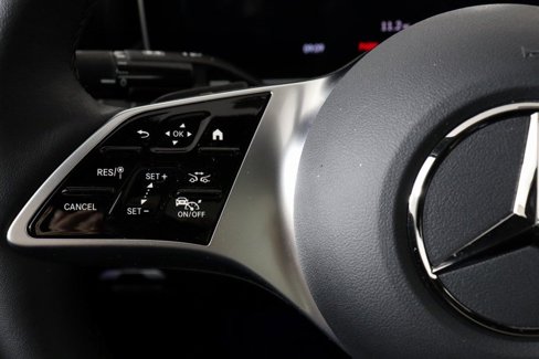 Used 2025 Mercedes-Benz C 300 4MATIC Sedan image 19