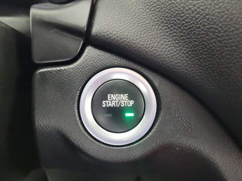Used 2020 Chevrolet Equinox LT image 28