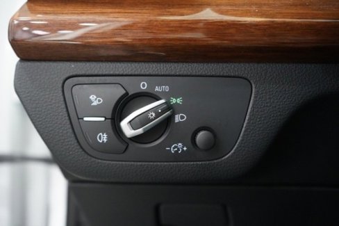 Used 2022 Audi Q5 2.0T Premium Plus image 27