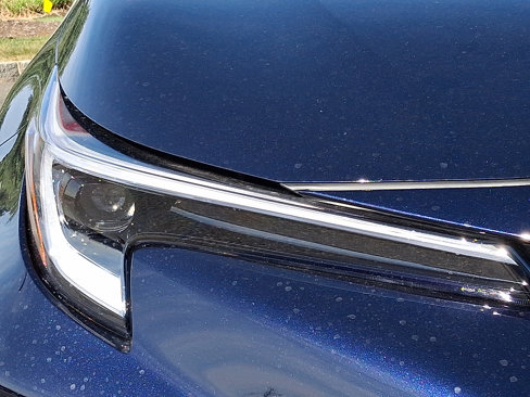 Certified 2025 Toyota Corolla XSE image 9