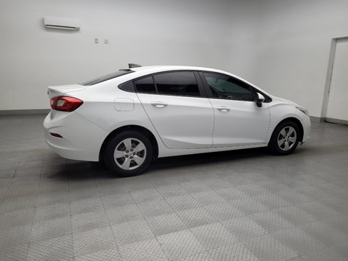 Used 2018 Chevrolet Cruze LS image 10