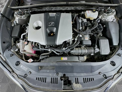 Used 2020 Lexus ES 300h w/ Premium Package image 34