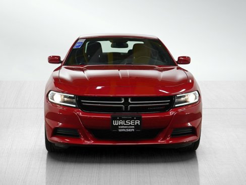 Used 2015 Dodge Charger SE image 8