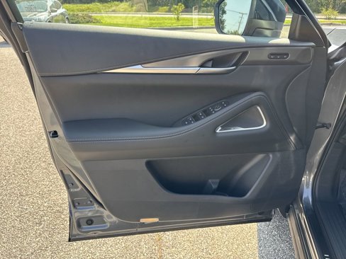 New 2025 INFINITI QX60 Luxe image 14