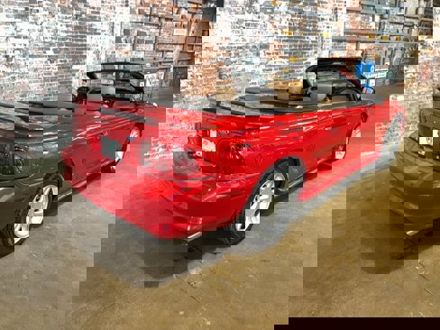 Used 1996 Ford Mustang GT image 3