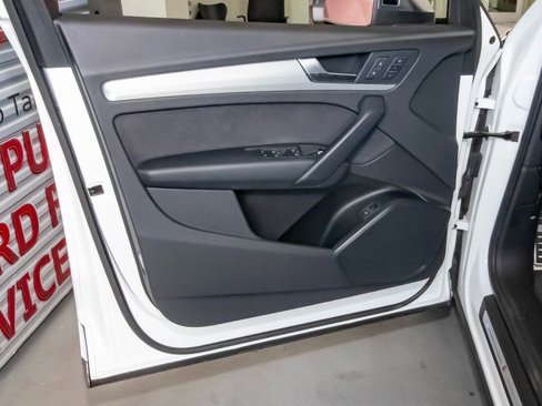 Used 2021 Audi SQ5 Premium w/ Convenience Package image 33