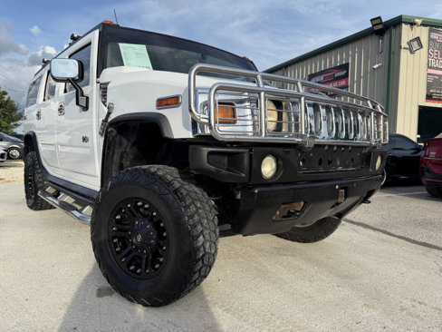 Used 2003 HUMMER H2 w/ Preferred Equipment Group image 8