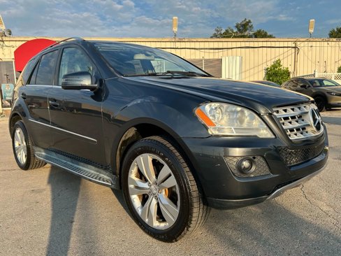 Used 2011 Mercedes-Benz ML 350 4MATIC w/ Premium 1 Pkg image 7