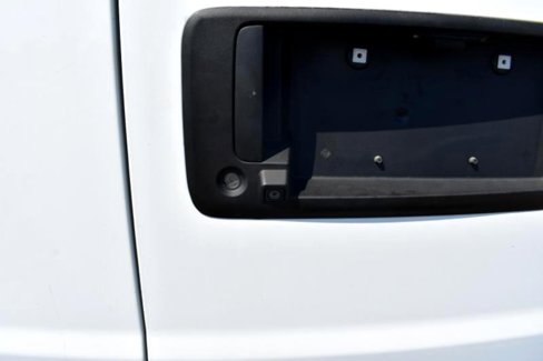 Used 2021 Chevrolet Express 2500 w/ Driver Convenience Package image 9