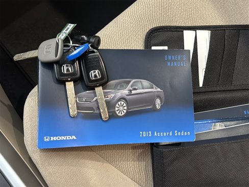 Used 2013 Honda Accord LX image 23